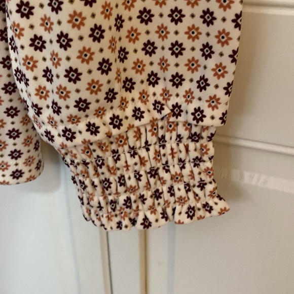 Ann Taylor Factory Women's Blouse Size Small - Picture 5 of 6